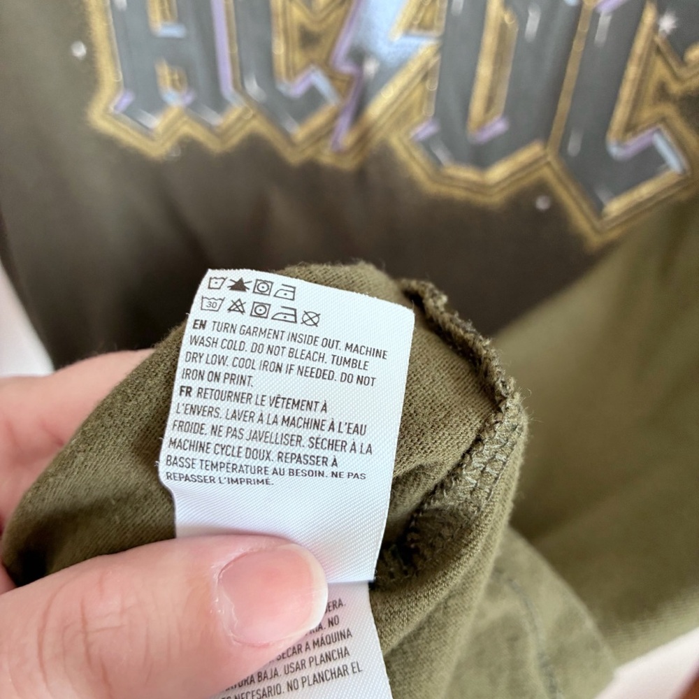 American Eagle band t-shirt green olive AC/DC short sleeves cotton logo - Picture 6 of 7